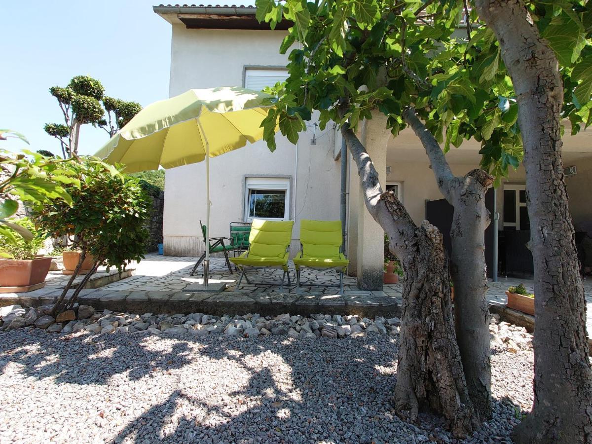 Apartmani Lea Jadranovo Luaran gambar